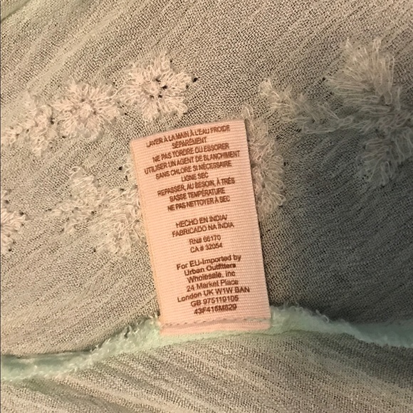 Free People Flowy Tunic/Dress with Floral Embroidery Raw Frayed Hem Size S - Picture 7 of 8